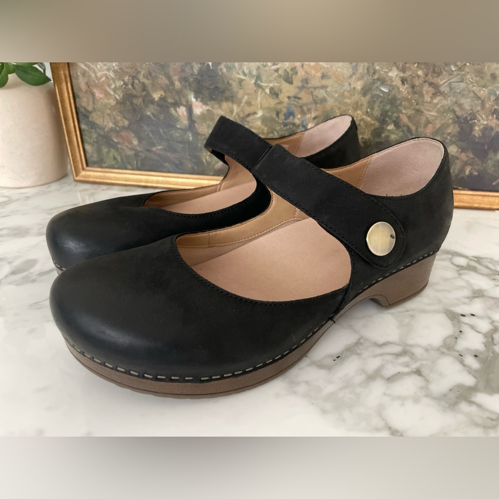 Dansko Beatrice Mary Jane Black Burnished Leather Size 40 - Picture 4 of 11